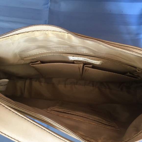 Purse - Picture 2 of 3